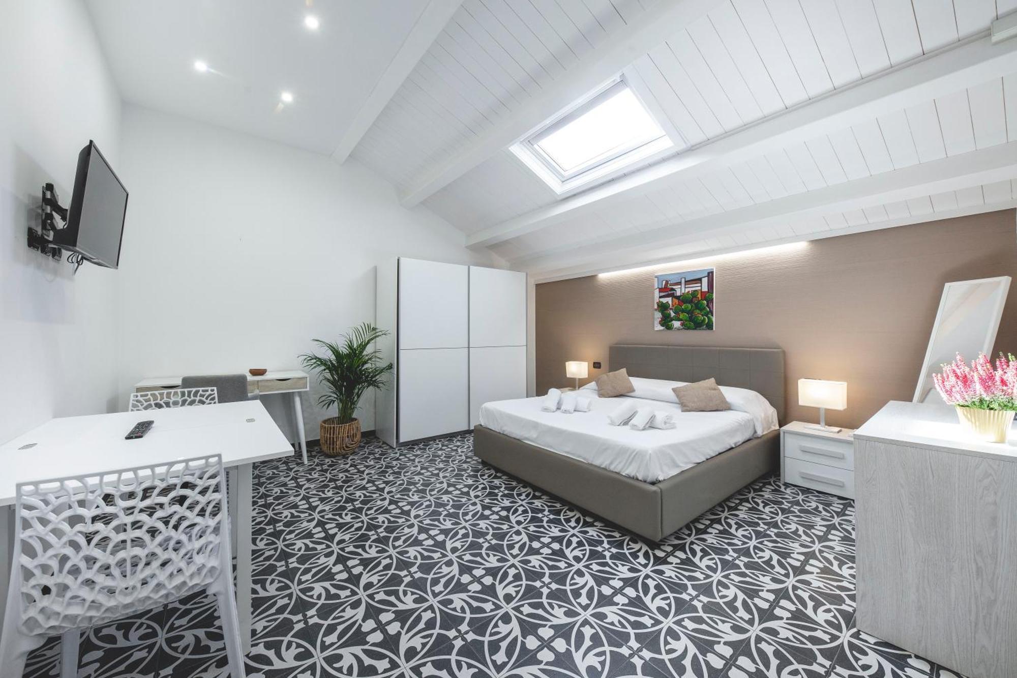 קטאניה Pietranera Residence מראה חיצוני תמונה